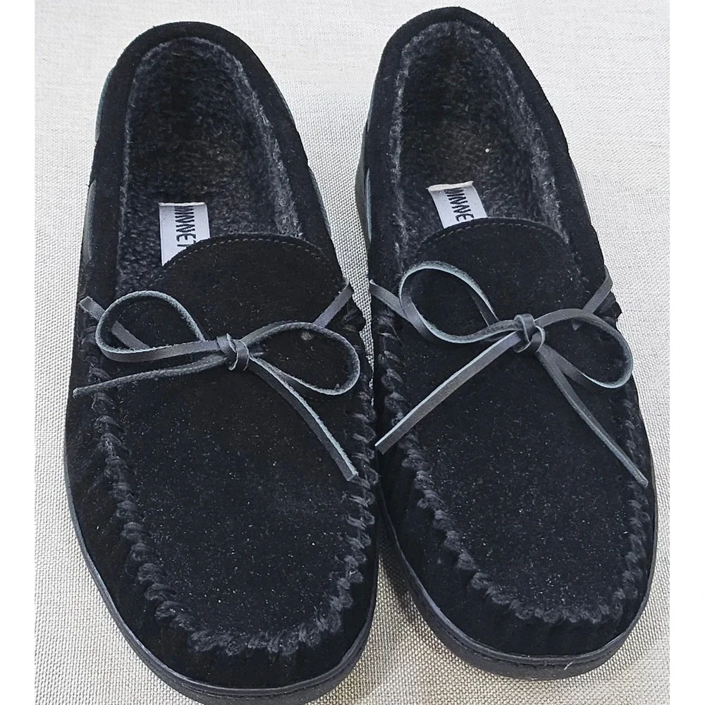 Minnetonka Moccasin Slippers Mens 10 Black Suede Pile Lined Hardsole 4100502